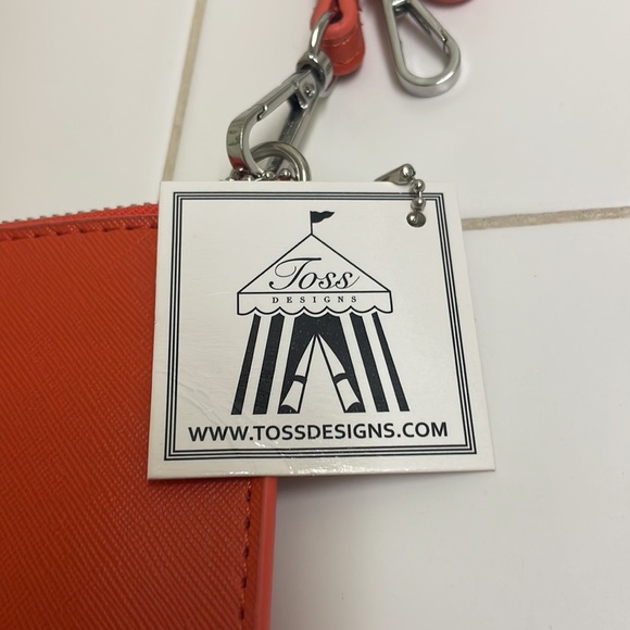 Toss Designs Orange leather wristlet purse/clutch (NWT) - Picture 4 of 5